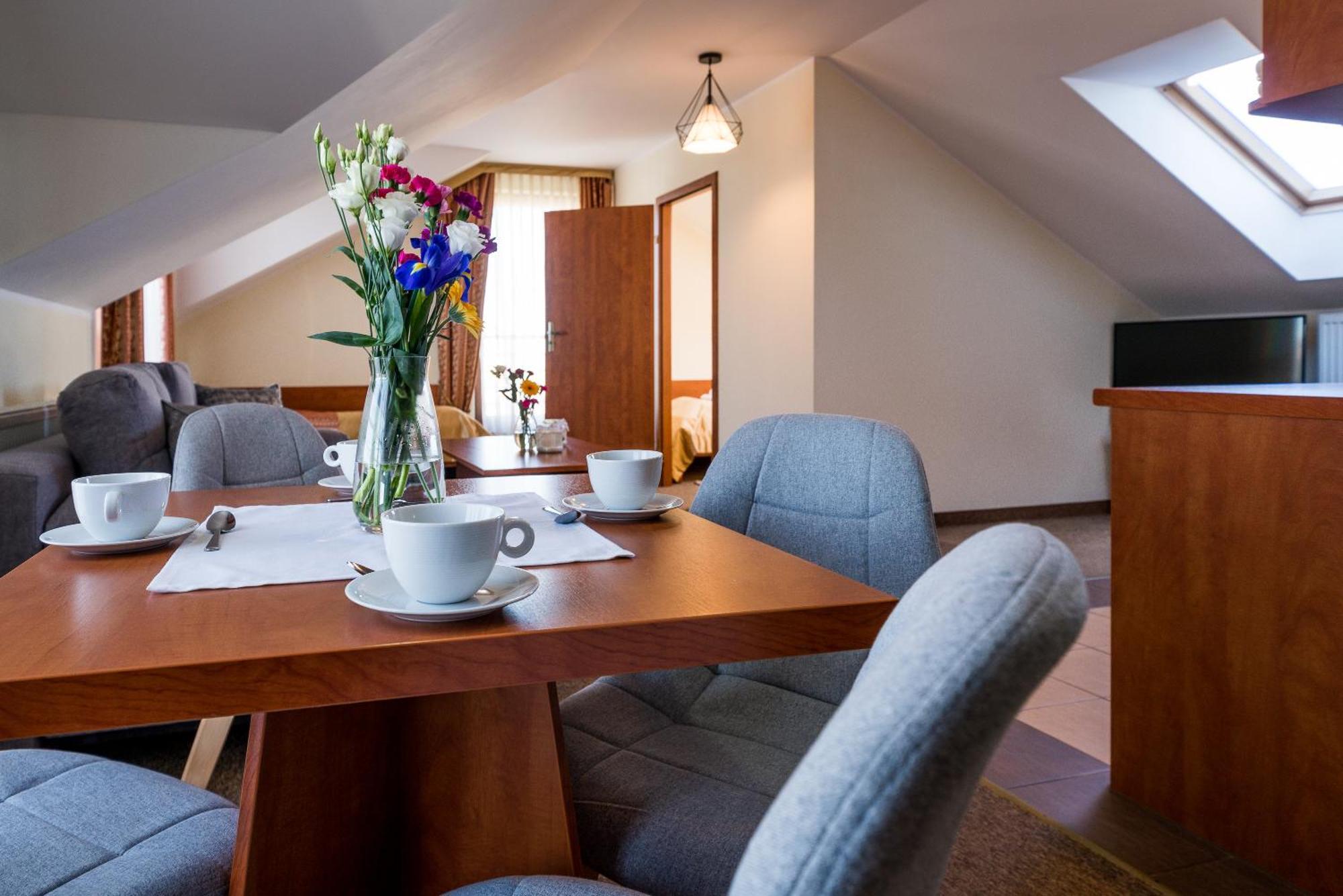 Villa Martii - Komfortowe Apartamenty Z Aneksami Kuchennymi - Spokojna Okolica, Blisko Plazy Władysławowo Kültér fotó