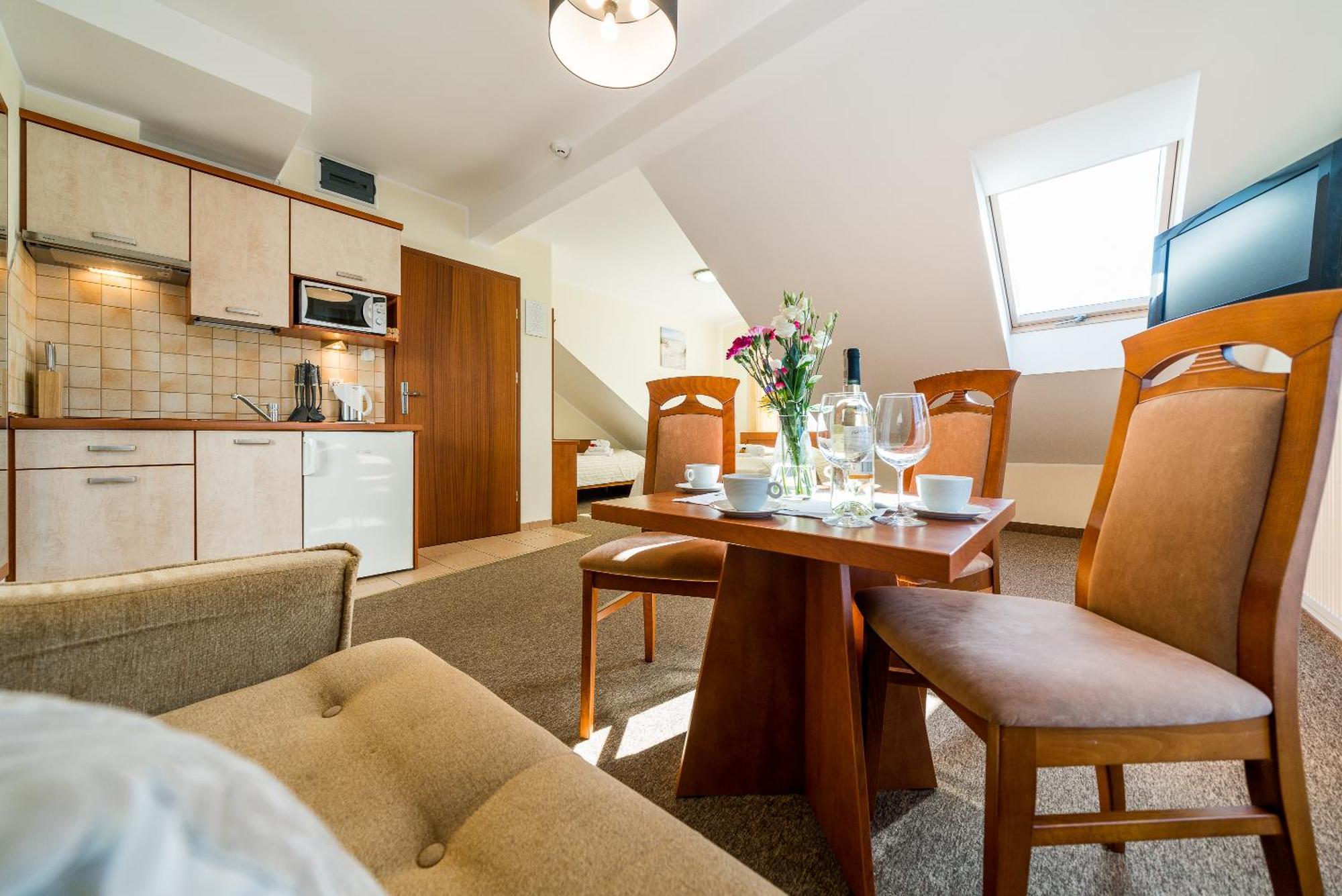 Villa Martii - Komfortowe Apartamenty Z Aneksami Kuchennymi - Spokojna Okolica, Blisko Plazy Władysławowo Kültér fotó